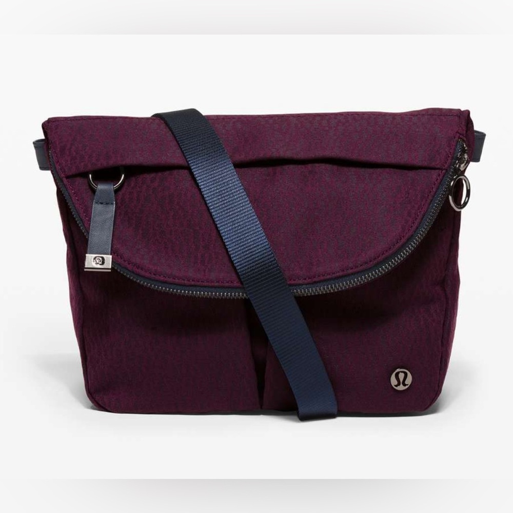 Lululemon All Night Festival Bag
